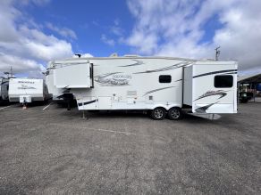 2009 Dutchmen 5th Wheel Colorado 31RL