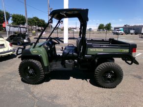 2010 John Deere Gator 25i side-by-side