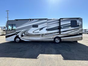 2012 Fleetwood Expedition 36M Diesel Pusher  36'