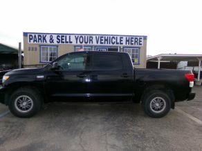 2012 Toyota Tundra SR5 Crew Cab 4X4 Truck