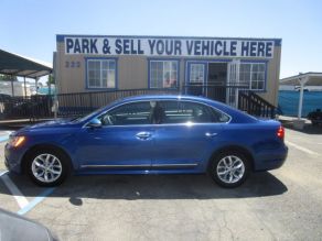 2016 Volkswagen Passat SE