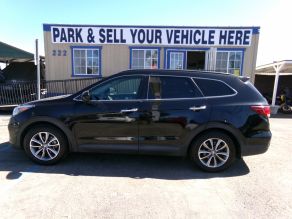 2017 Hyundai Santa Fe SE