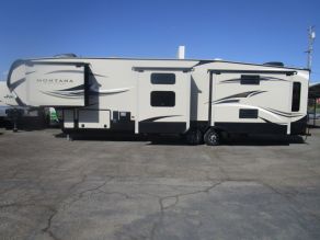 2017 Montana High Country M370BR