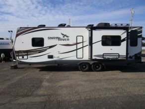 2017 Northwood Travel Trailer Snow River Rugged Lite  31'