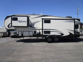 2018 Grand Design 5th Wheel Reflection 303RLS