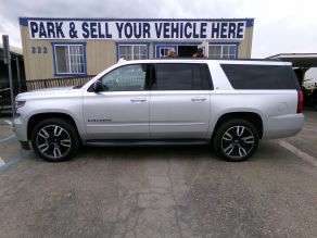2020 Chevrolet Suburban LT RST