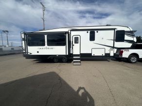 2021 Dutchman Astoria Platinum 5th Wheel  35'