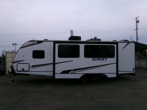 2022 Crossroads Sunset Trail  25'