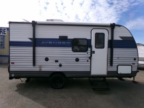 2022 Forest River Prime Time Avenger LT 16BH Travel Trailer  17'